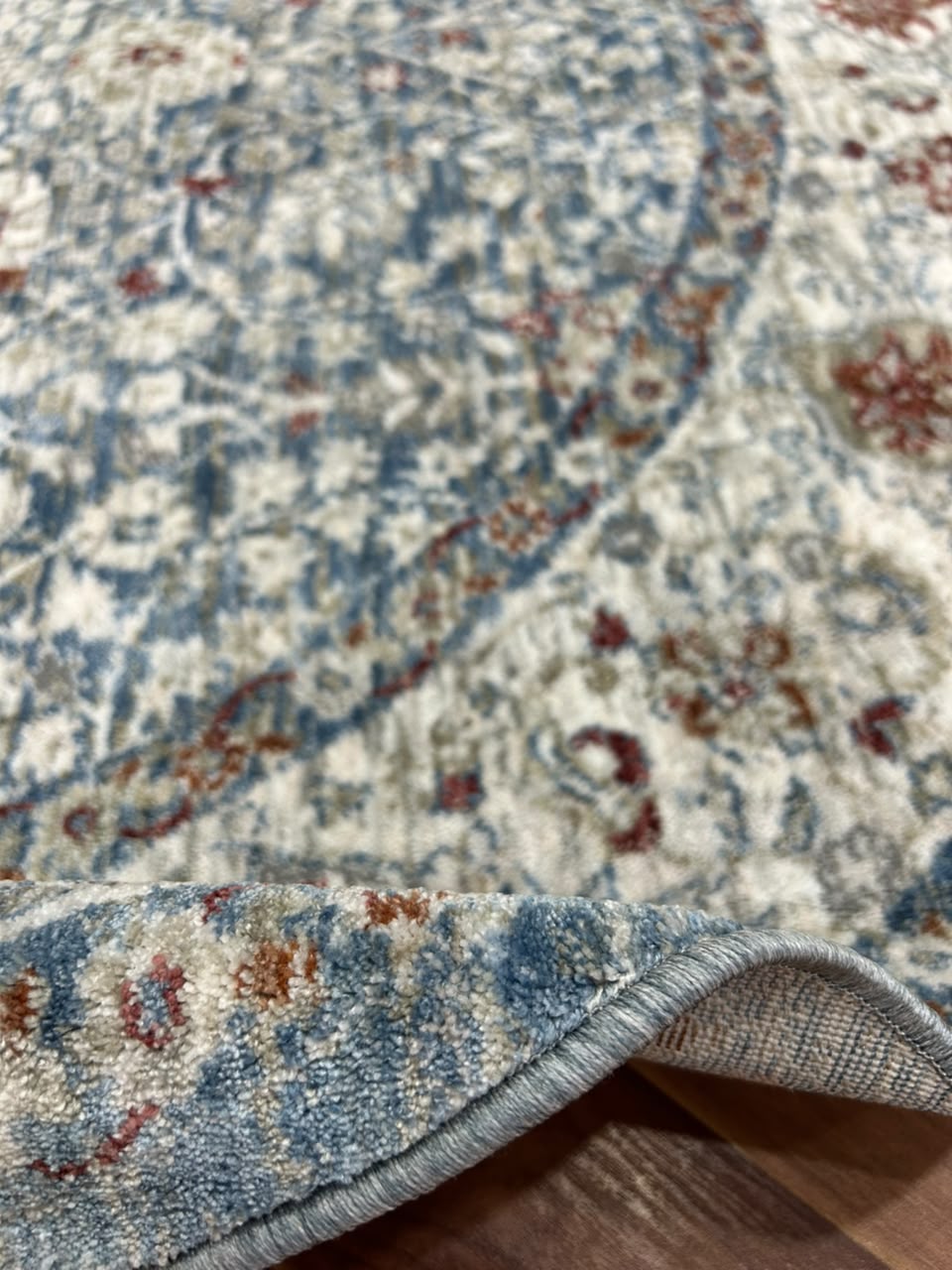Cambridge Vintage Persian Round Rug – Slate Blue & Ivory
