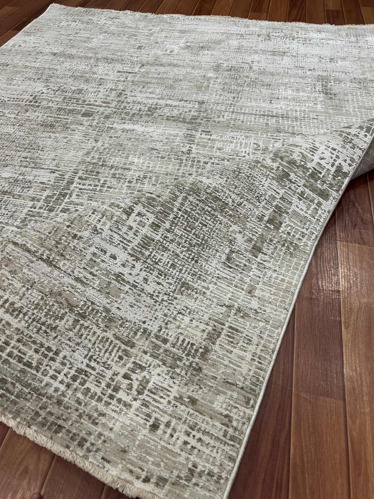 Distressed Abstract Textured Rug