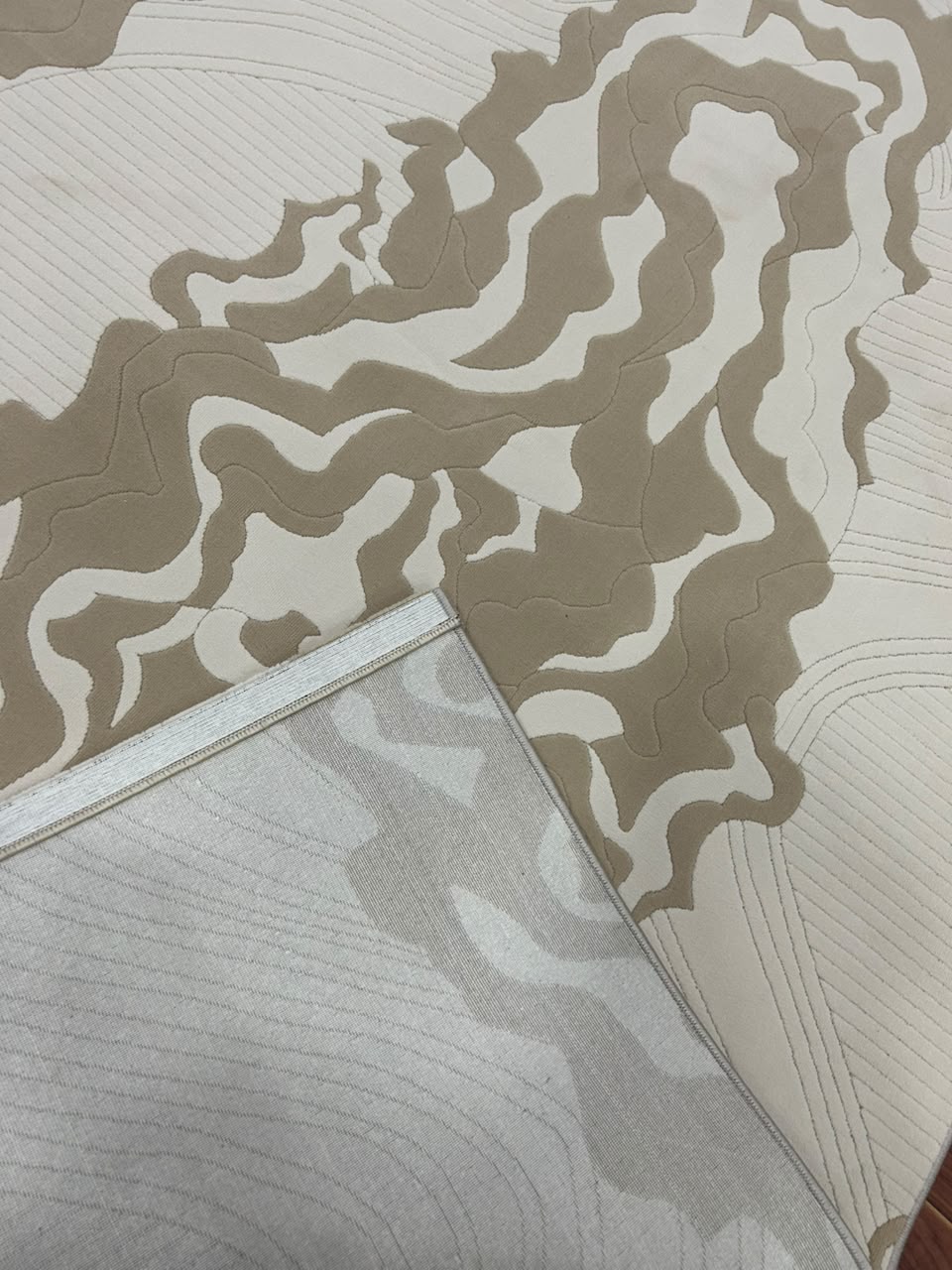 Contour Flow Abstract Rug