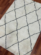 Diamond Lattice Shag Rug