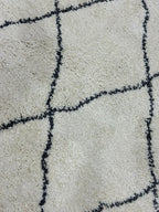 Diamond Lattice Shag Rug