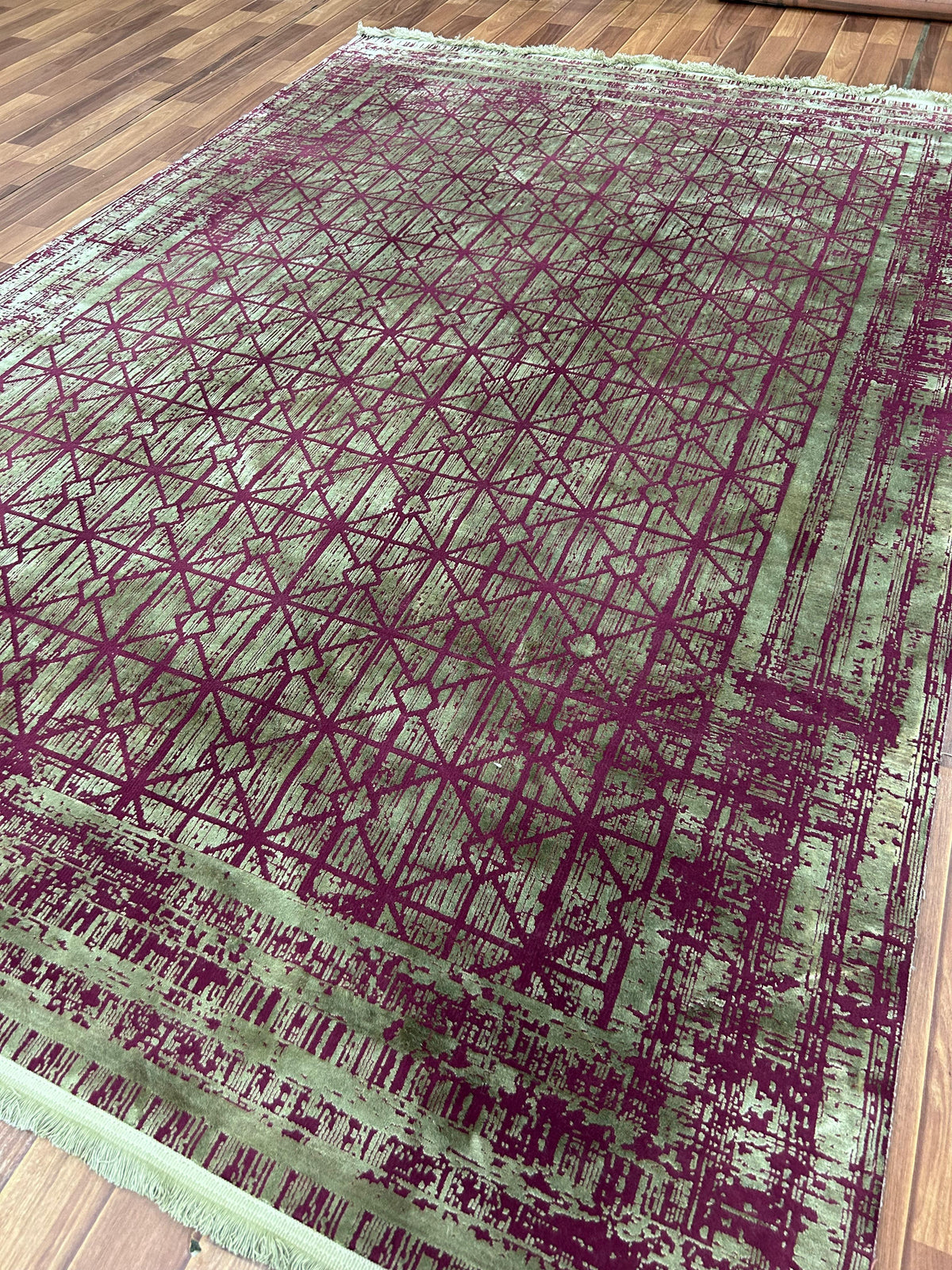 Burgundy Lattice Sage Rug