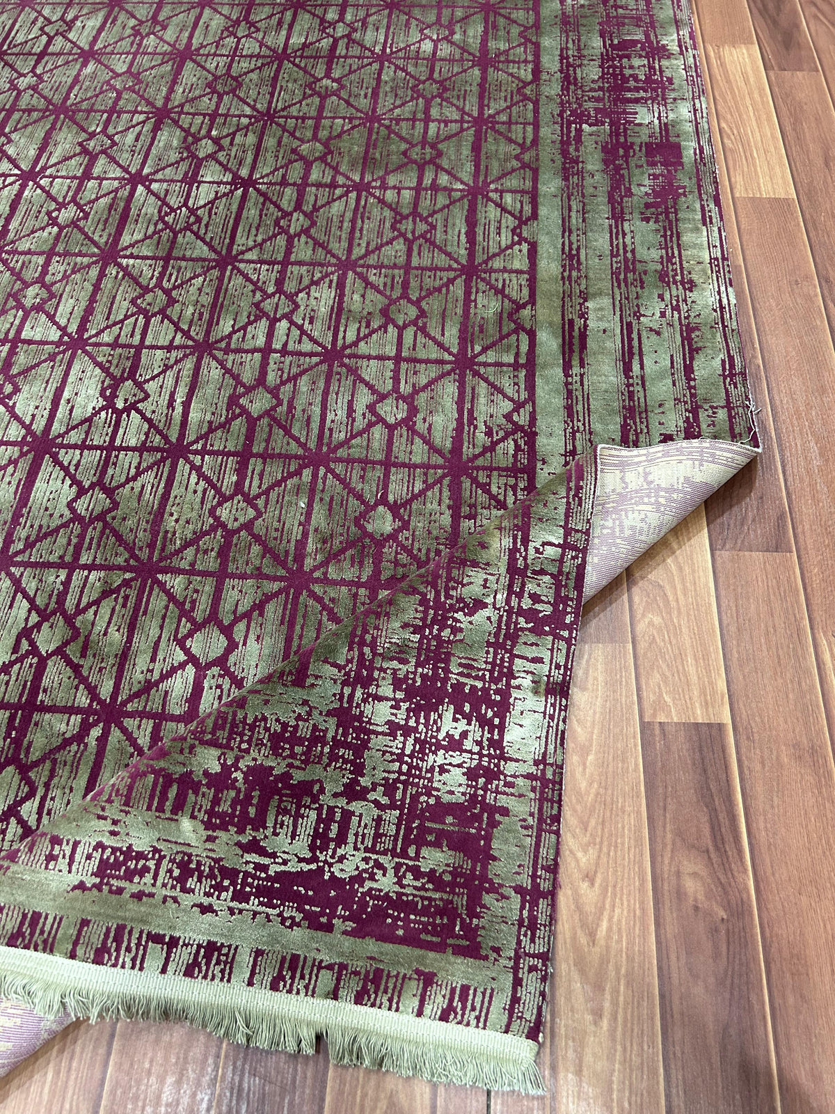 Burgundy Lattice Sage Rug