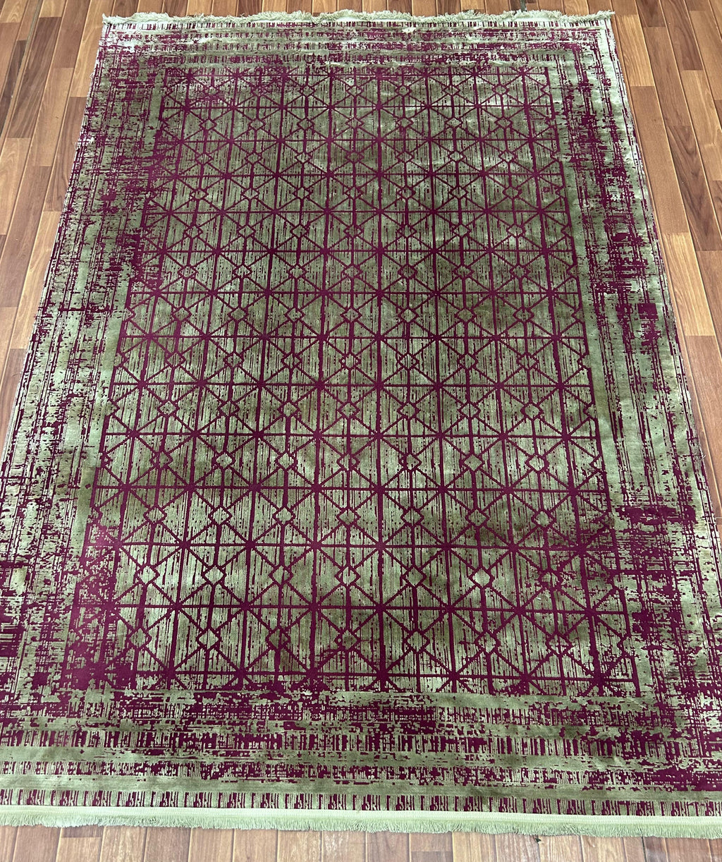 Burgundy Lattice Sage Rug