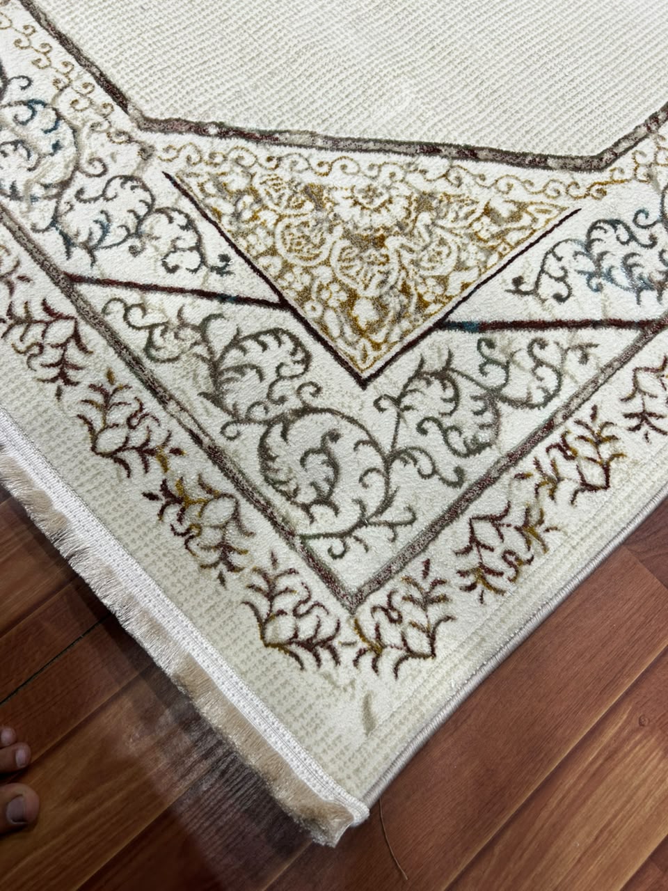 Cream Medallion Area Rug Classic, Elegant & Timeless