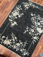 Antia Black Flora